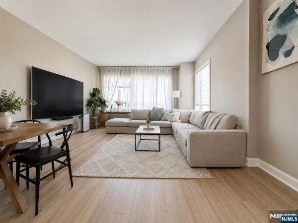 3418 City Place 3418, Unit 3418, EDGEWATER, NJ 07020