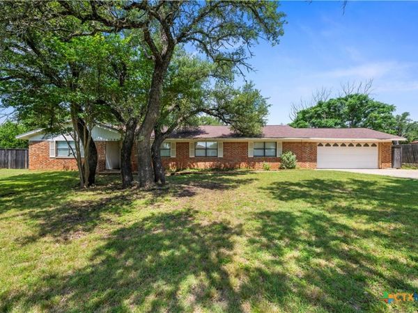 1204 Leif Circle , Copperas Cove, TX 76522