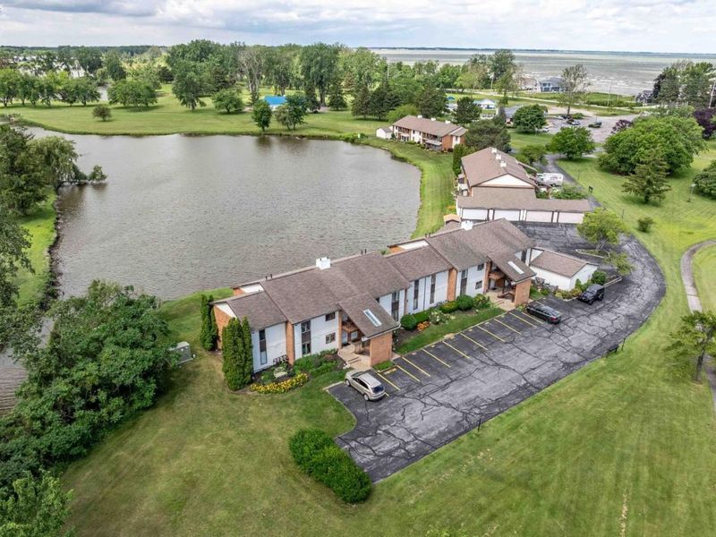 2594 E Sun Valley Drive, Unit 201, Port Clinton, OH 43452 Photo 41