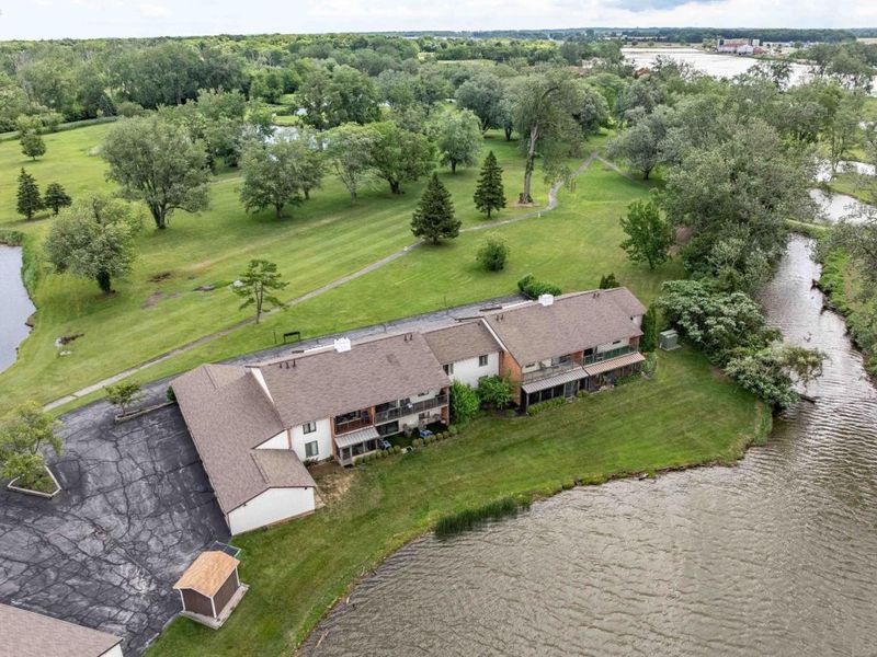 2594 E Sun Valley Drive, Unit 201, Port Clinton, OH 43452 Photo 43