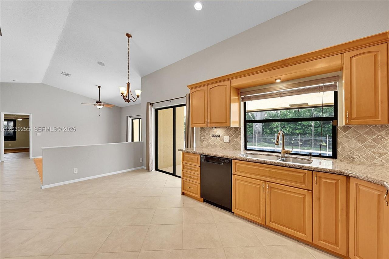 4745 NW 99th Ln , Unit 4745, Coral Springs, FL 33076 Photo