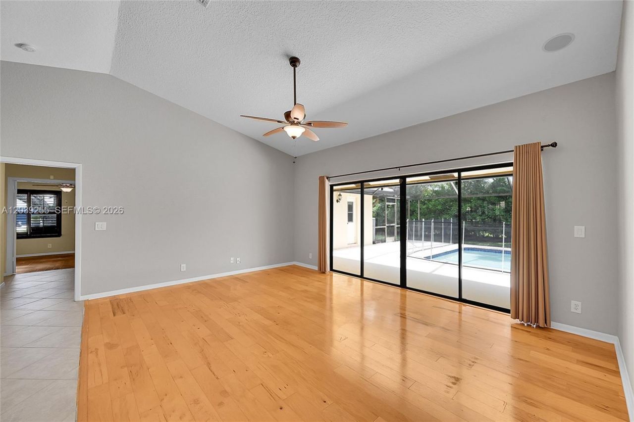 4745 NW 99th Ln , Unit 4745, Coral Springs, FL 33076 Photo