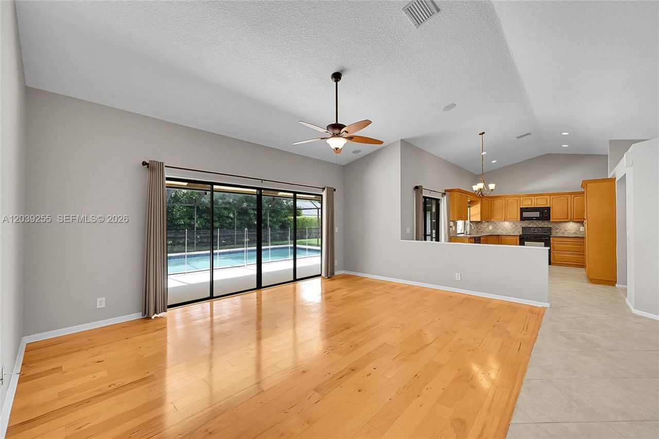 4745 NW 99th Ln , Unit 4745, Coral Springs, FL 33076 Photo