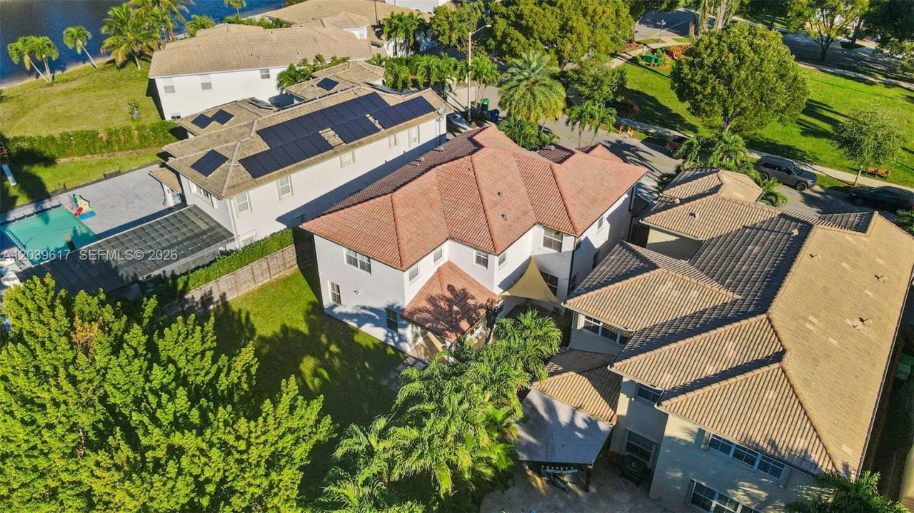 11558 NW 84th St , Doral, FL 33178 Photo