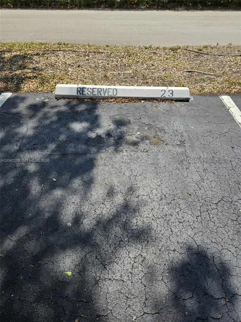 3252 Foxcroft Rd , Unit 216, Miramar, FL 33025 Photo