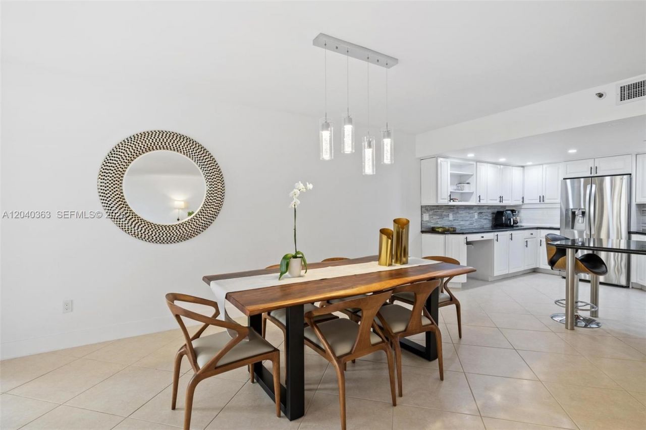 10175 Collins Ave , Unit 103, Bal Harbour, FL 33154 Photo