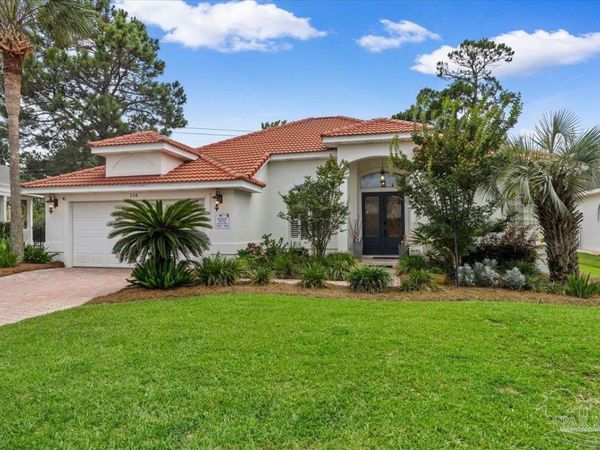 114 Tranquility Ln, Destin, FL 32541