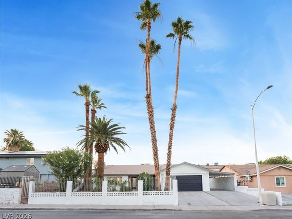 2550 Vegas Valley Drive , Las Vegas, NV 89121