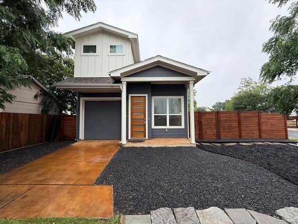 1300 Walnut Ave , Unit B, Austin, TX 78702
