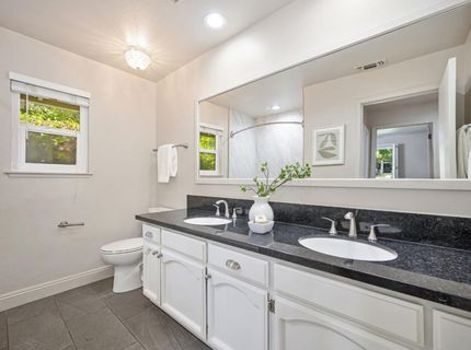 1338 Ridgedale Ct, Roseville, CA 95661 Photo