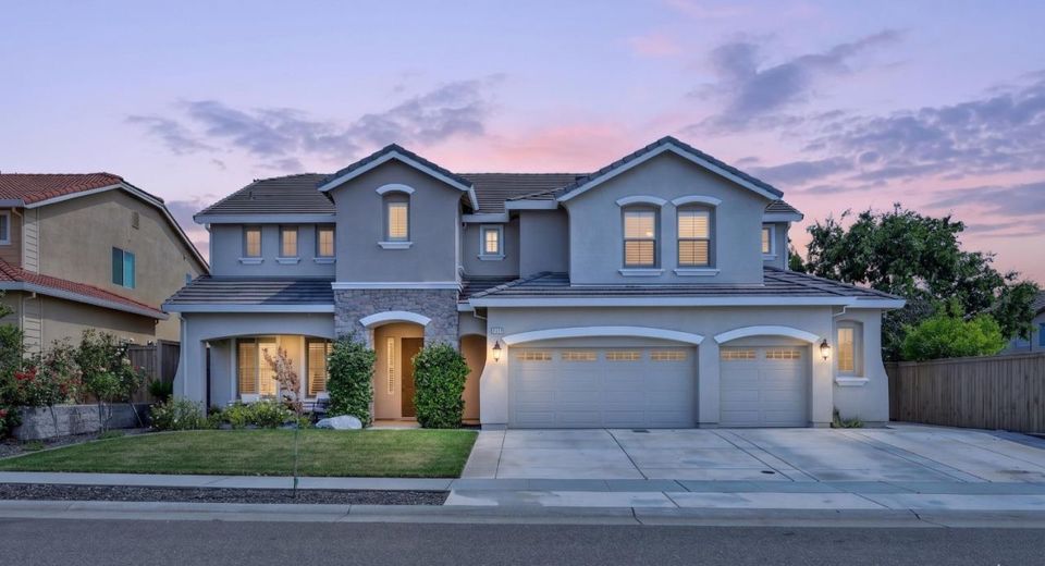 2749 Lincoln Airpark Dr, Lincoln, CA 95648 Photo