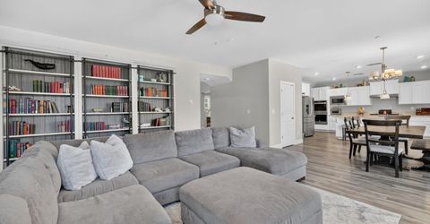 2749 Lincoln Airpark Dr, Lincoln, CA 95648 Photo