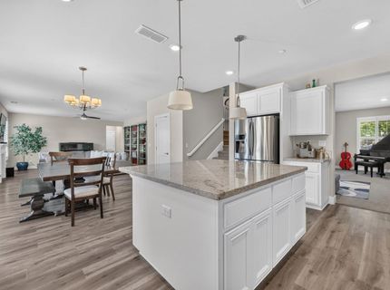 2749 Lincoln Airpark Dr, Lincoln, CA 95648 Photo