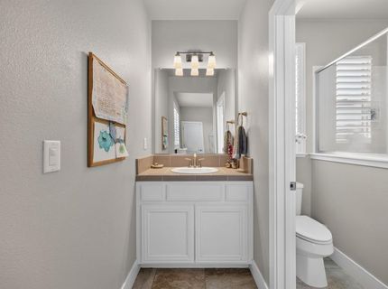 2749 Lincoln Airpark Dr, Lincoln, CA 95648 Photo