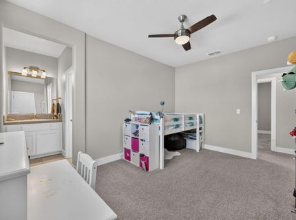 2749 Lincoln Airpark Dr, Lincoln, CA 95648 Photo
