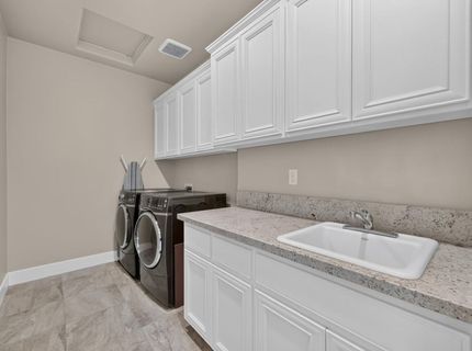 2749 Lincoln Airpark Dr, Lincoln, CA 95648 Photo