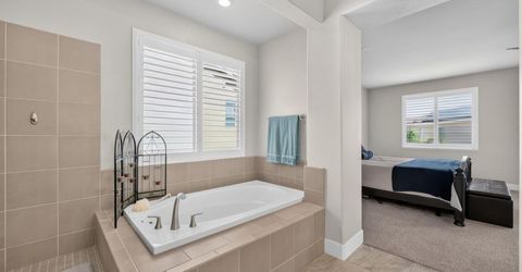 2749 Lincoln Airpark Dr, Lincoln, CA 95648 Photo
