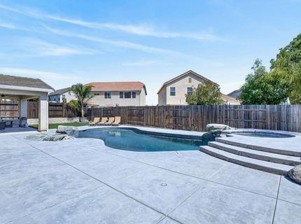 2749 Lincoln Airpark Dr, Lincoln, CA 95648 Photo