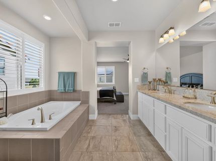 2749 Lincoln Airpark Dr, Lincoln, CA 95648 Photo