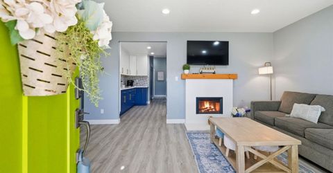 2172 7th Ave, Sacramento, CA 95818 Photo