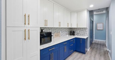 2172 7th Ave, Sacramento, CA 95818 Photo