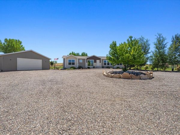 54000 Flight Lane , Olathe, CO 81425