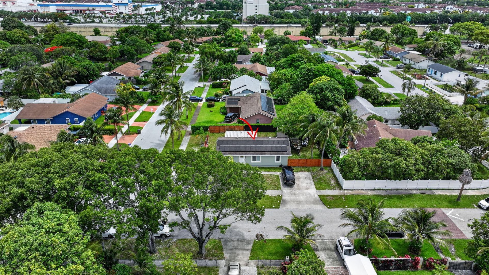 202 Elaine Circle W, West Palm Beach, FL 33409 Photo