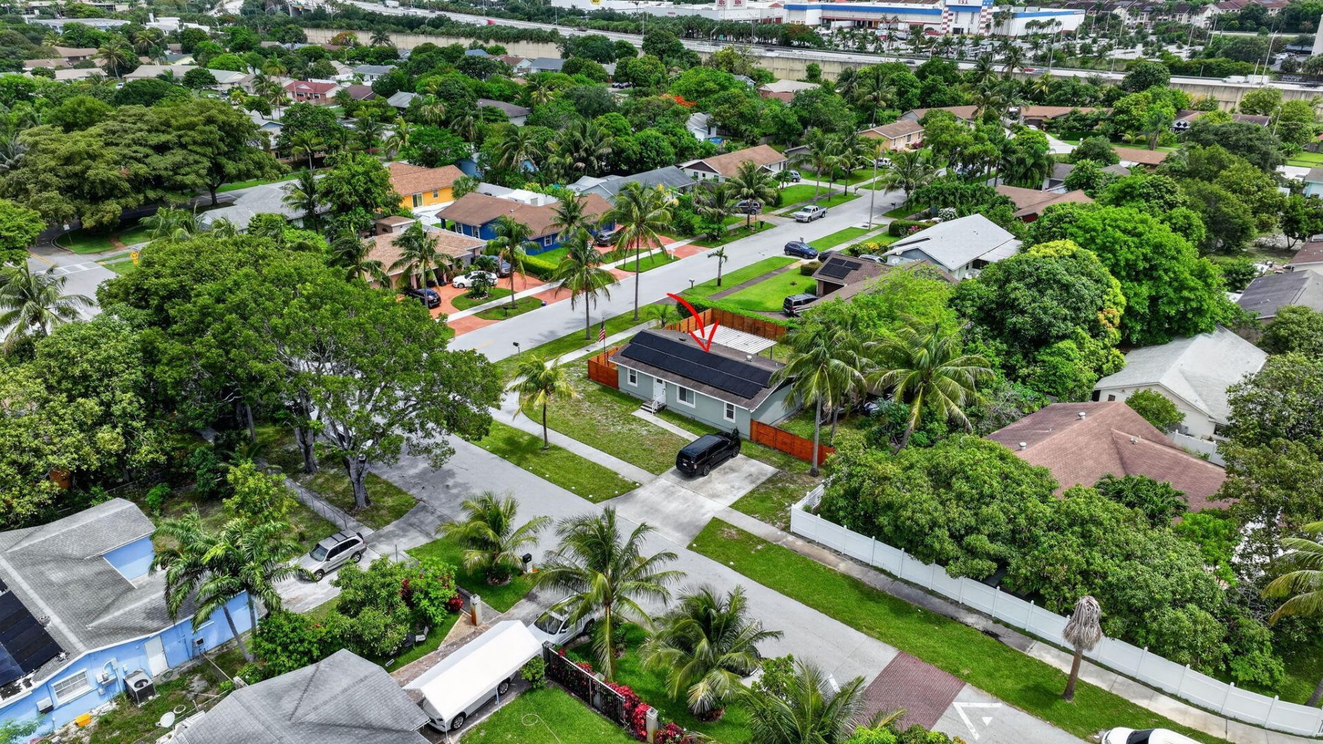 202 Elaine Circle W, West Palm Beach, FL 33409 Photo