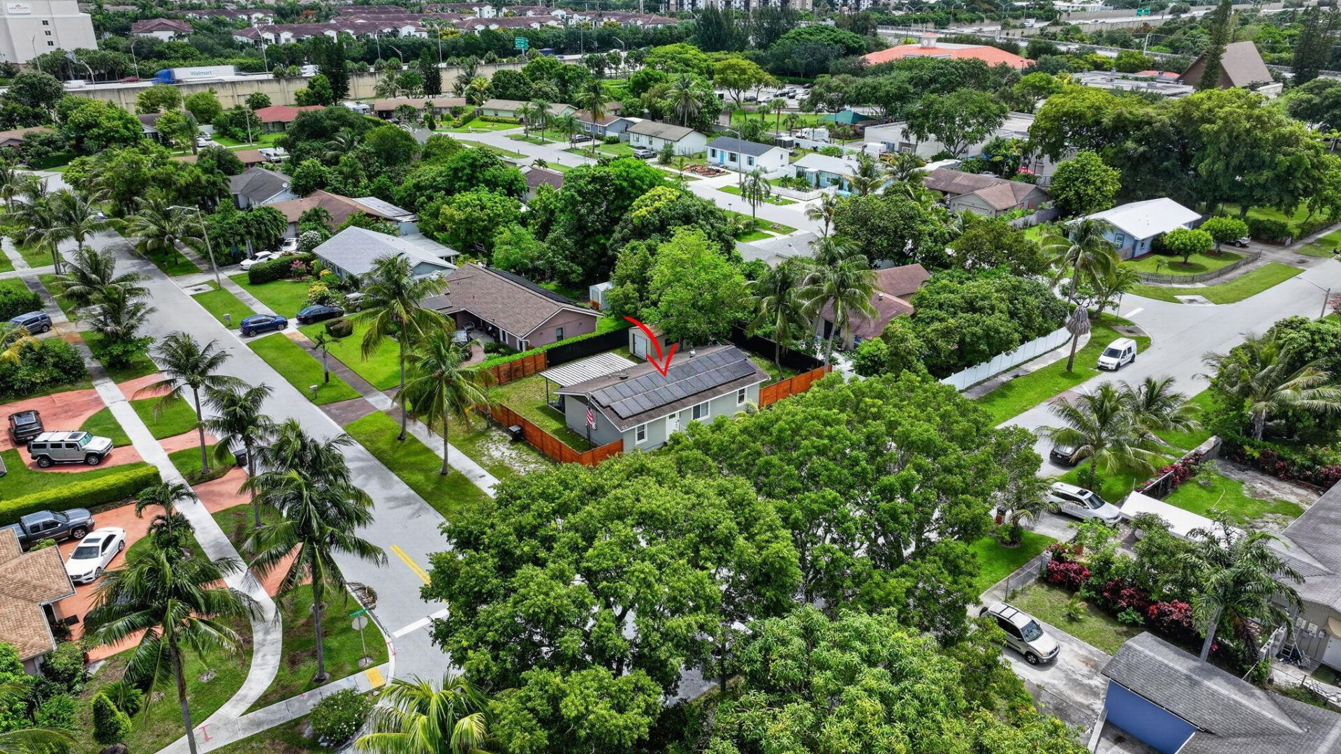202 Elaine Circle W, West Palm Beach, FL 33409 Photo