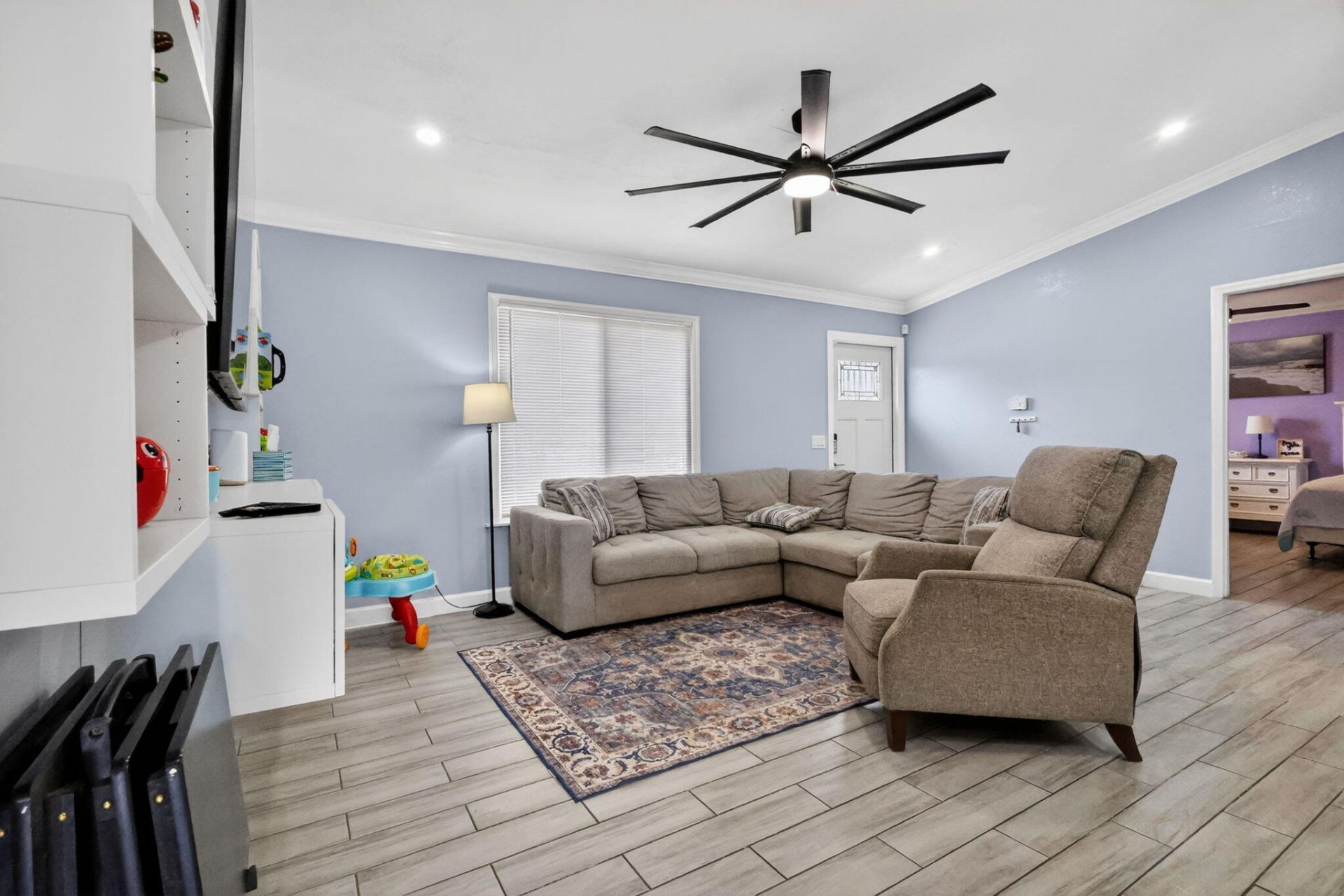 202 Elaine Circle W, West Palm Beach, FL 33409 Photo