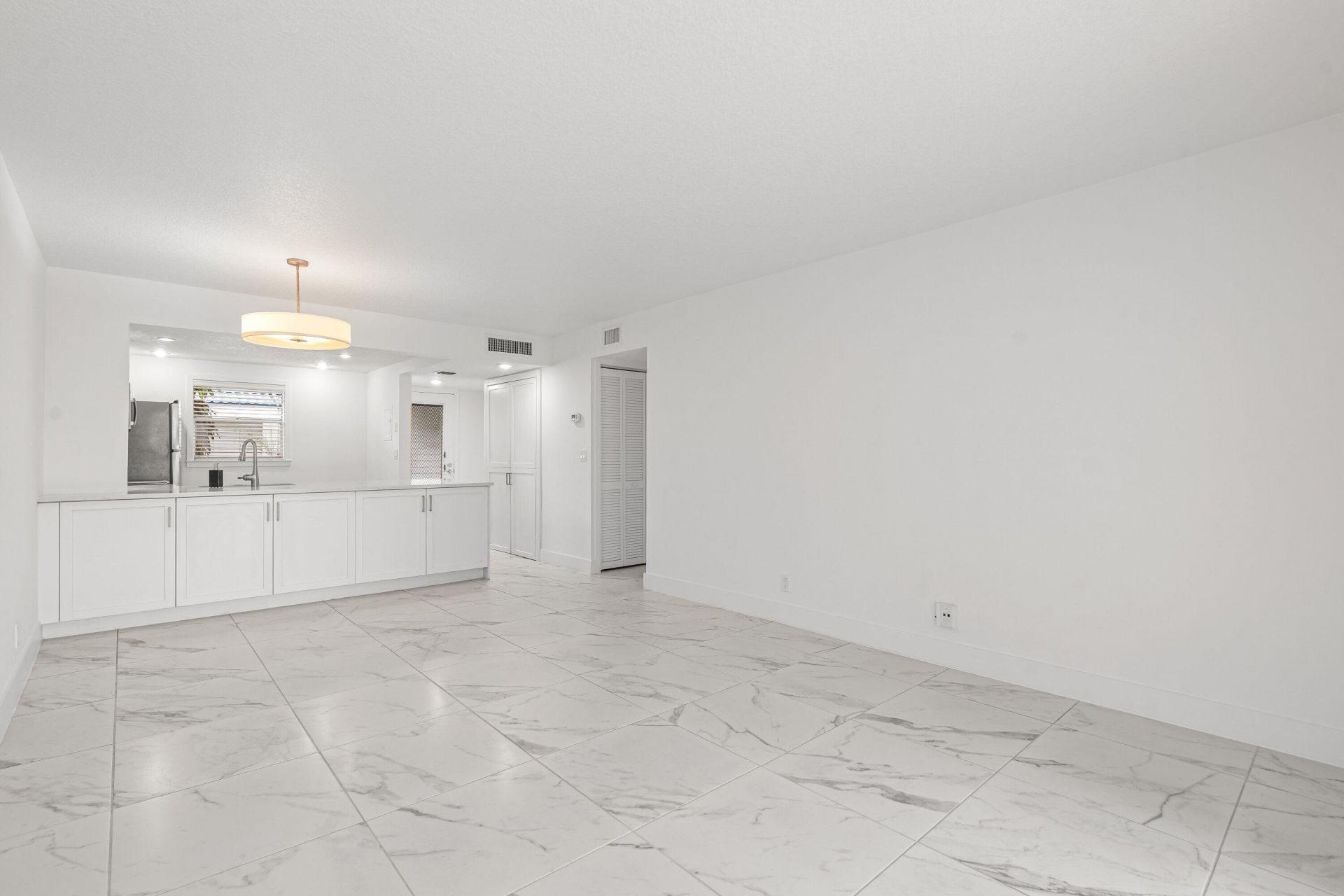 3090 Holiday Springs Boulevard, Unit 109, Margate, FL 33063 Photo