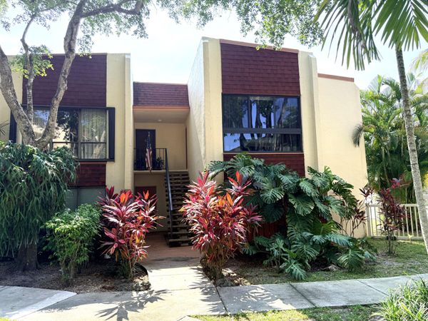 301 N Pine Island Road, Unit 265, Plantation, FL 33324