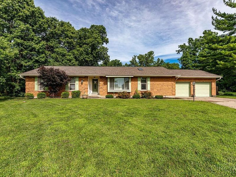 2792 Laurie Court, Ross Twp, OH 45014 Photo 1
