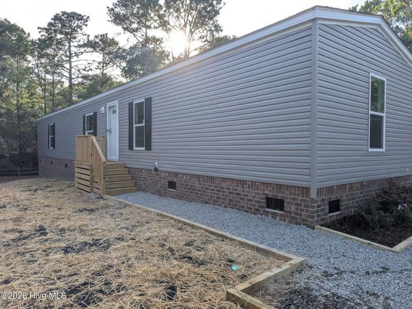 3527 Tarpon Court SE, Bolivia, NC 28422
