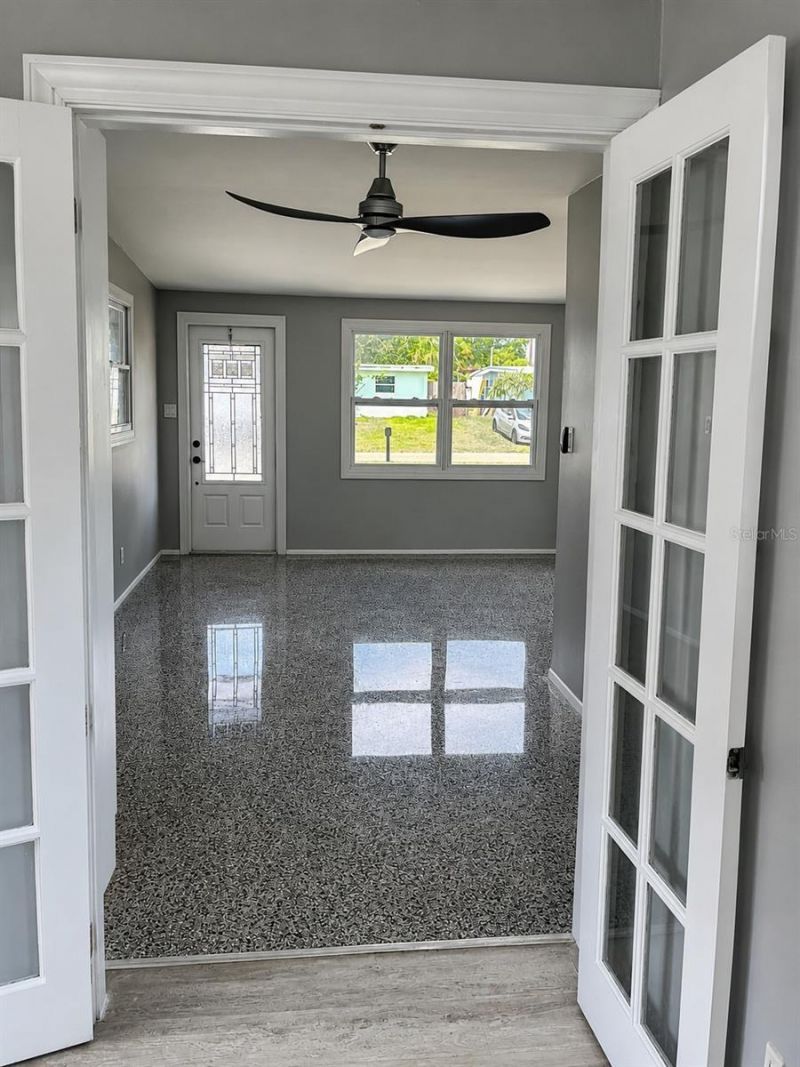 11819 104th Street, Largo, FL 33773 Photo