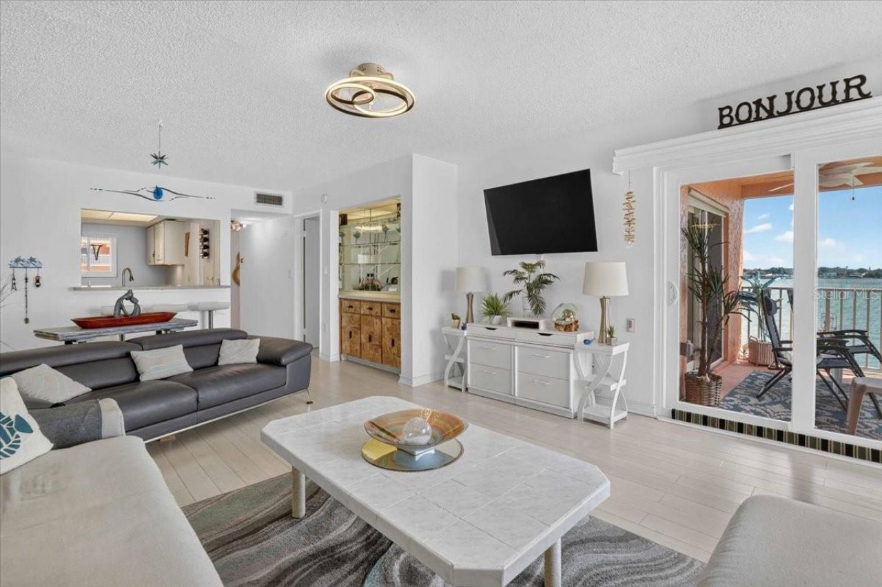 7400 Sunshine Skyway Lane S, Unit 126, Saint Petersburg, FL 33711 Photo