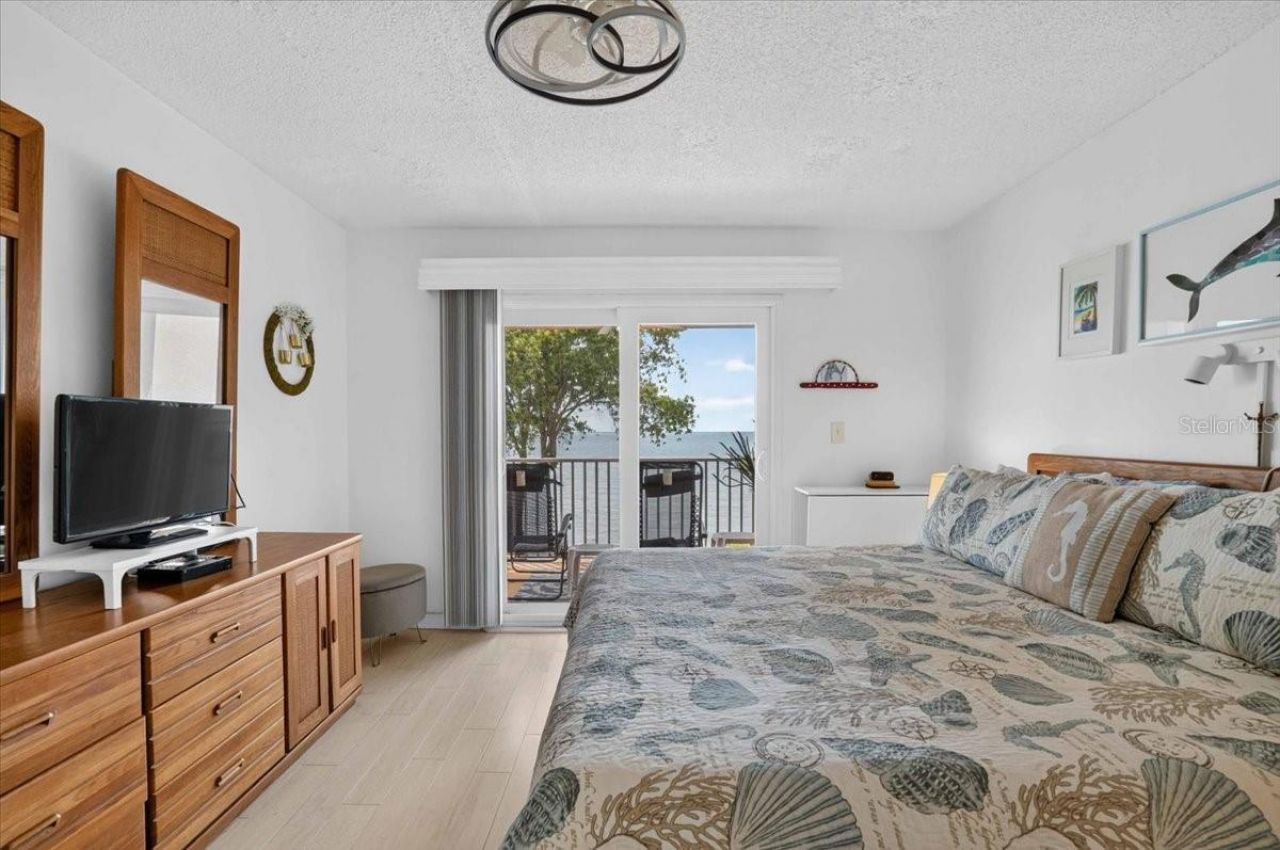 7400 Sunshine Skyway Lane S, Unit 126, Saint Petersburg, FL 33711 Photo