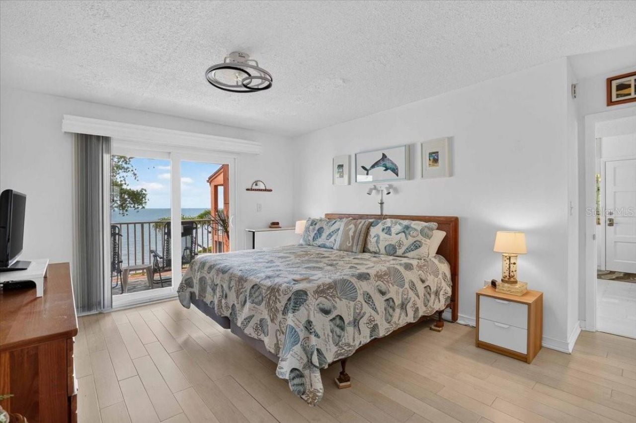 7400 Sunshine Skyway Lane S, Unit 126, Saint Petersburg, FL 33711 Photo