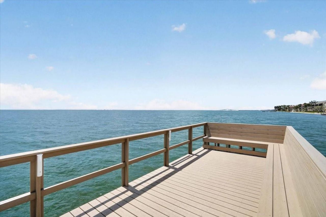 7400 Sunshine Skyway Lane S, Unit 126, Saint Petersburg, FL 33711 Photo
