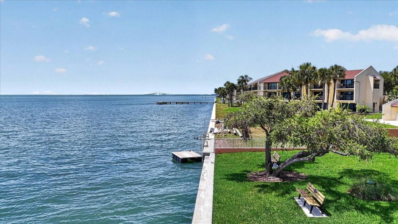 7400 Sunshine Skyway Lane S, Unit 126, Saint Petersburg, FL 33711 Photo