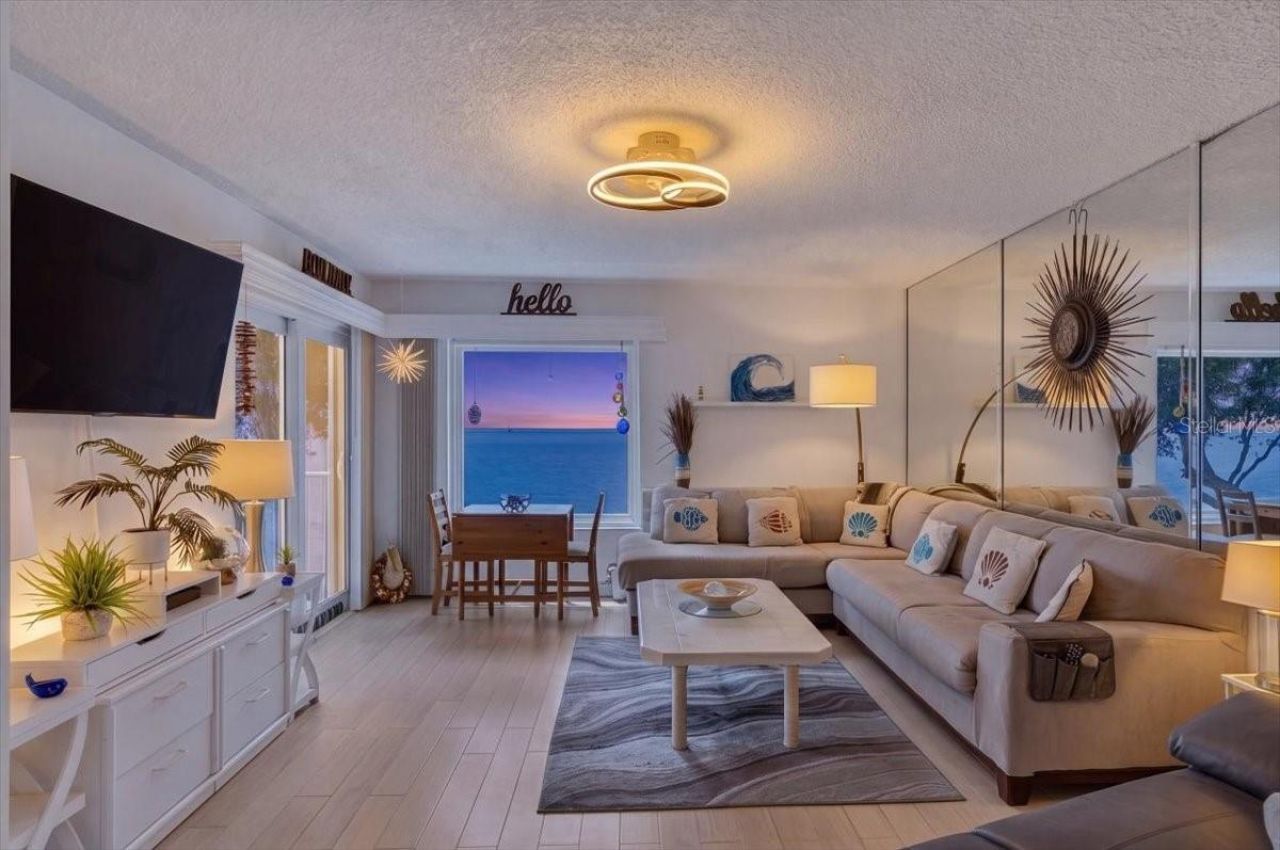 7400 Sunshine Skyway Lane S, Unit 126, Saint Petersburg, FL 33711 Photo