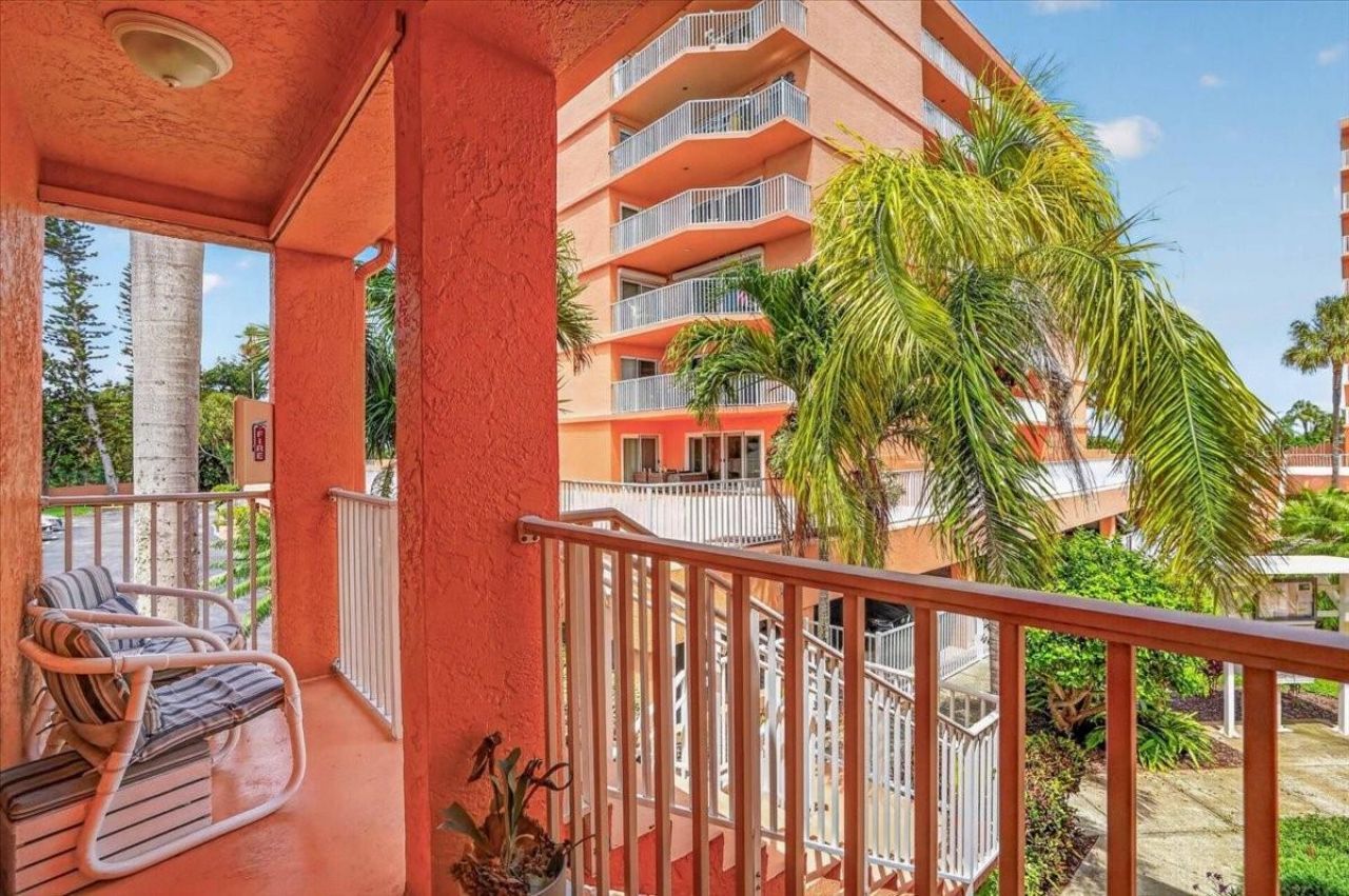 7400 Sunshine Skyway Lane S, Unit 126, Saint Petersburg, FL 33711 Photo