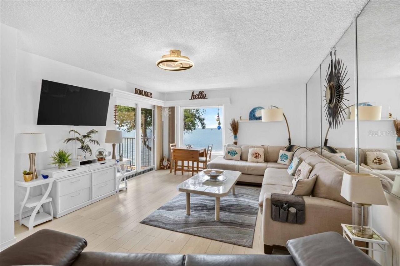 7400 Sunshine Skyway Lane S, Unit 126, Saint Petersburg, FL 33711 Photo