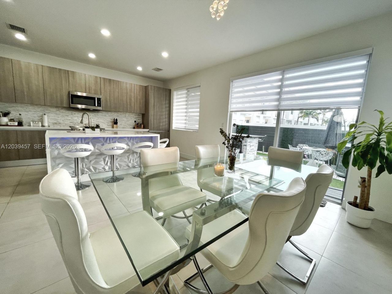 7243 NW 103rd Path , Doral, FL 33178 Photo