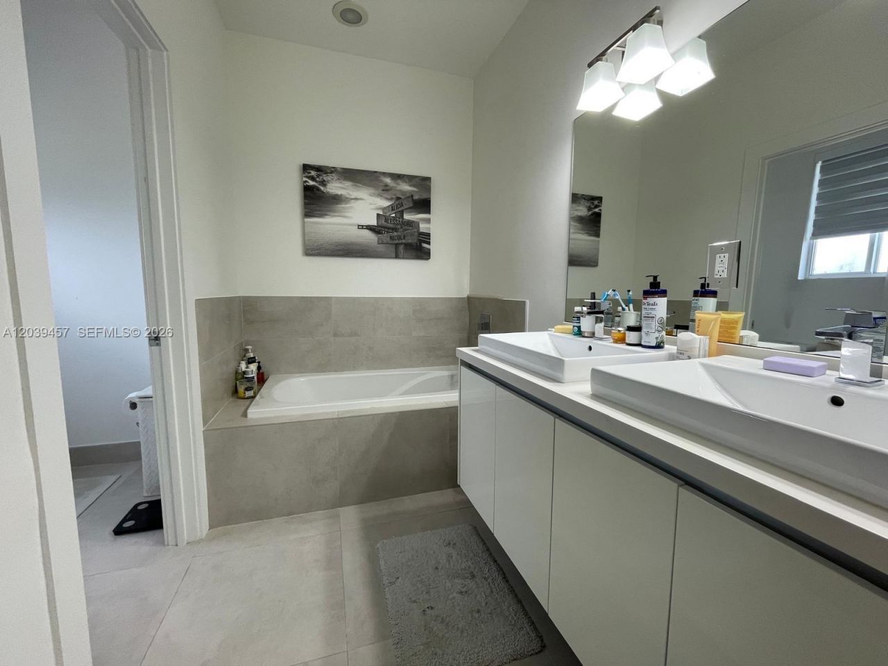 7243 NW 103rd Path , Doral, FL 33178 Photo