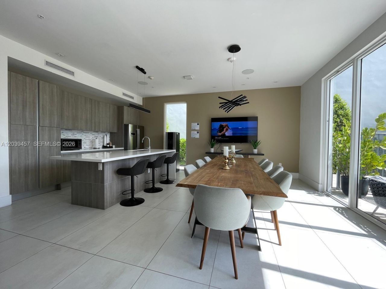7243 NW 103rd Path , Doral, FL 33178 Photo