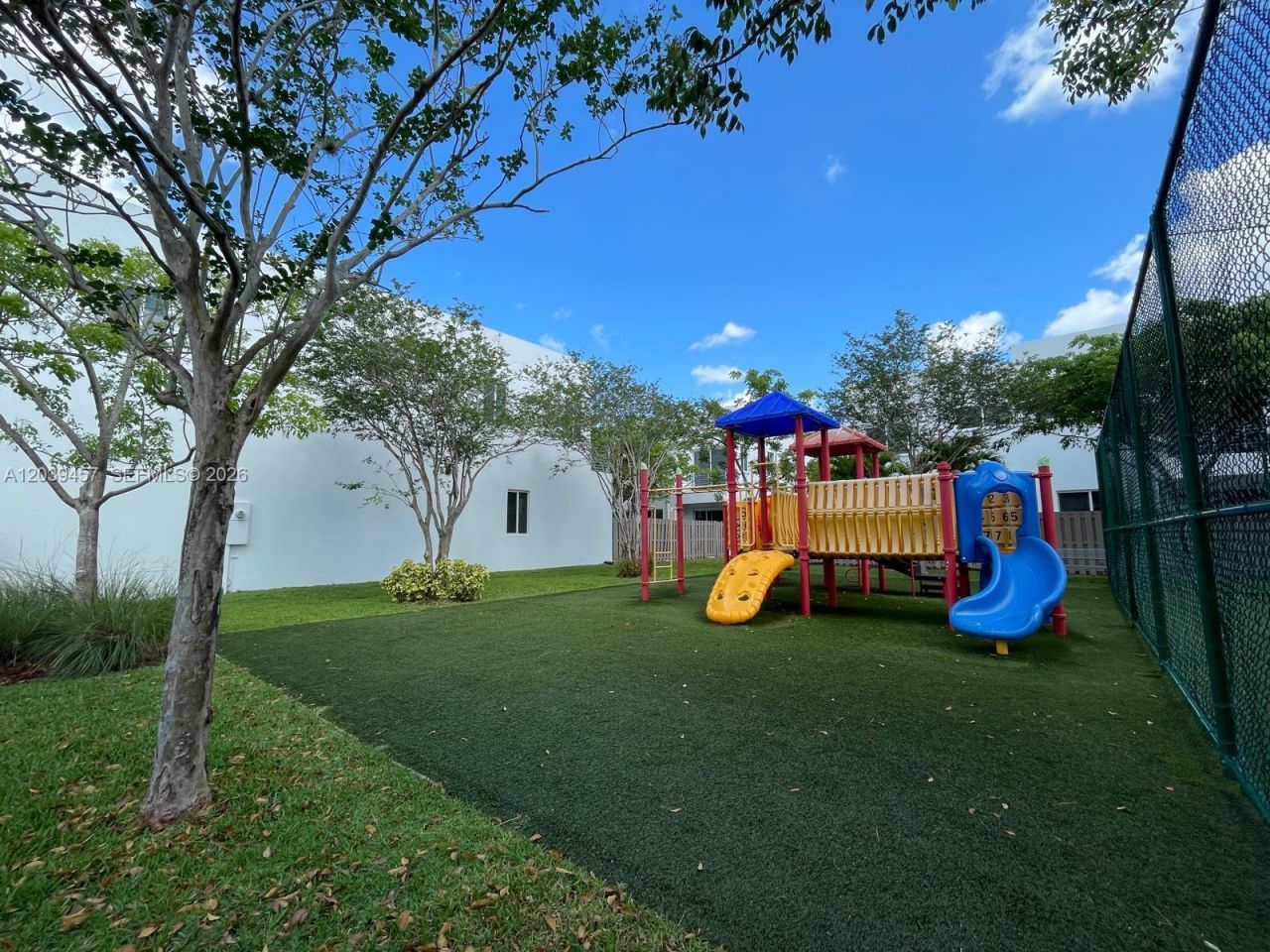 7243 NW 103rd Path , Doral, FL 33178 Photo
