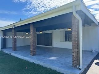 7495 S Waterway Dr , Unit 1, Miami, FL 33155 Photo