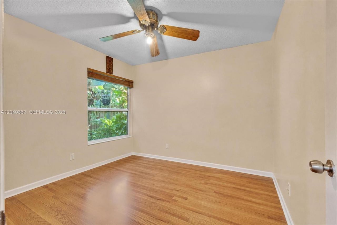 10612 SW 128th Pl, Miami, FL 33186 Photo