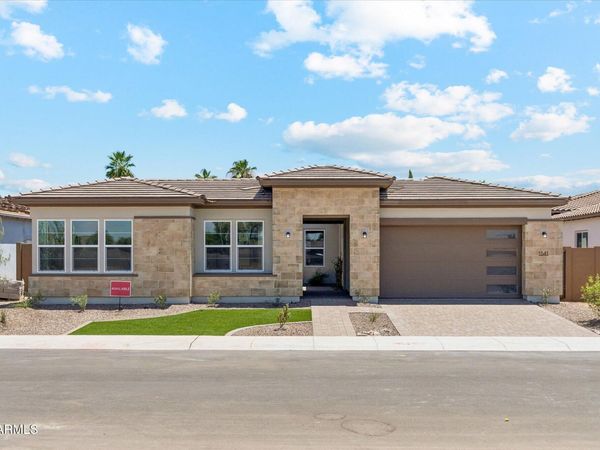 1541 E NOLAN Place, Chandler, AZ 85249